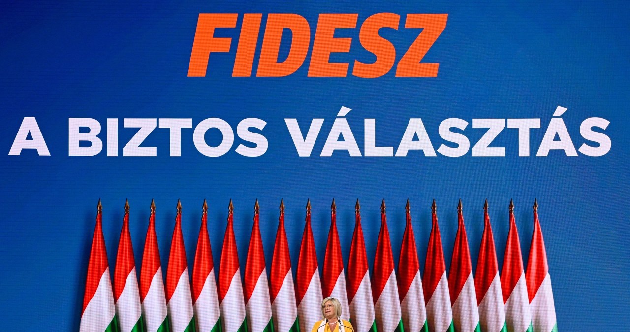 Węgierski Fidesz pokazał "egzekucję". "Przerażające i niewybaczalne"