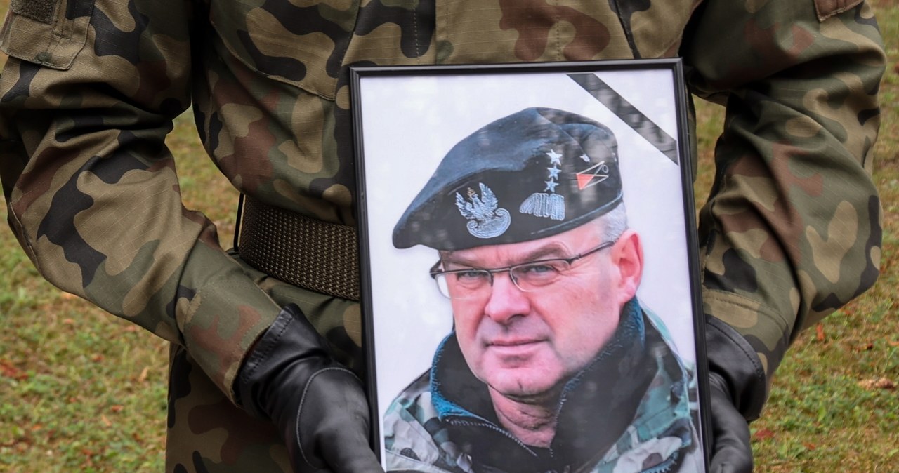 Ostatnie pożegnanie gen. Waldemara Skrzypczaka. Zdjęcia