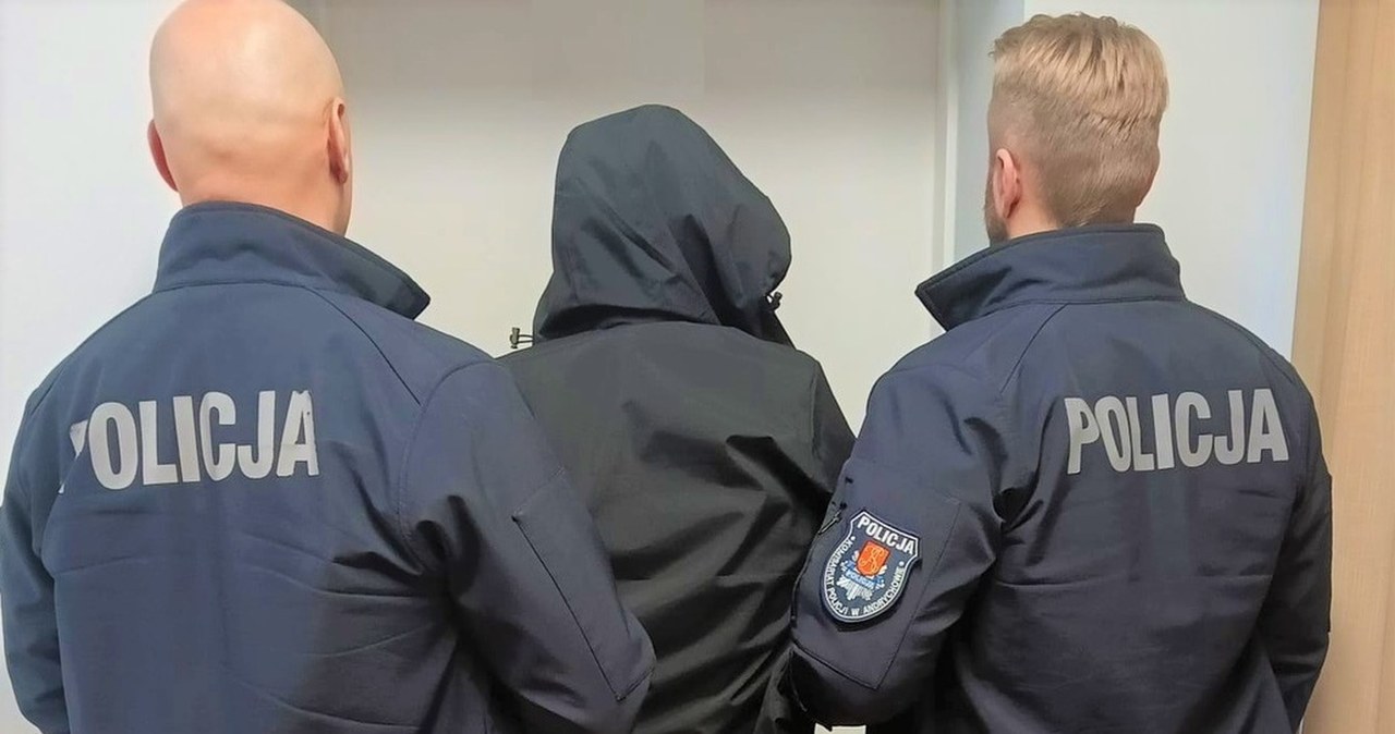 ​Z siekierą i na rowerze. Znana jest przeszłość napastnika z Andrychowa