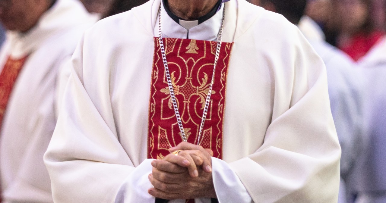 Biskup miał mieć 17 kochanek. Watykan wszczyna śledztwo