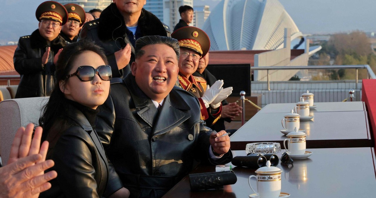 Nie wiadomo, ile ma lat. Tajemnicza córka Kim Dzong Una ma przejąć władzę