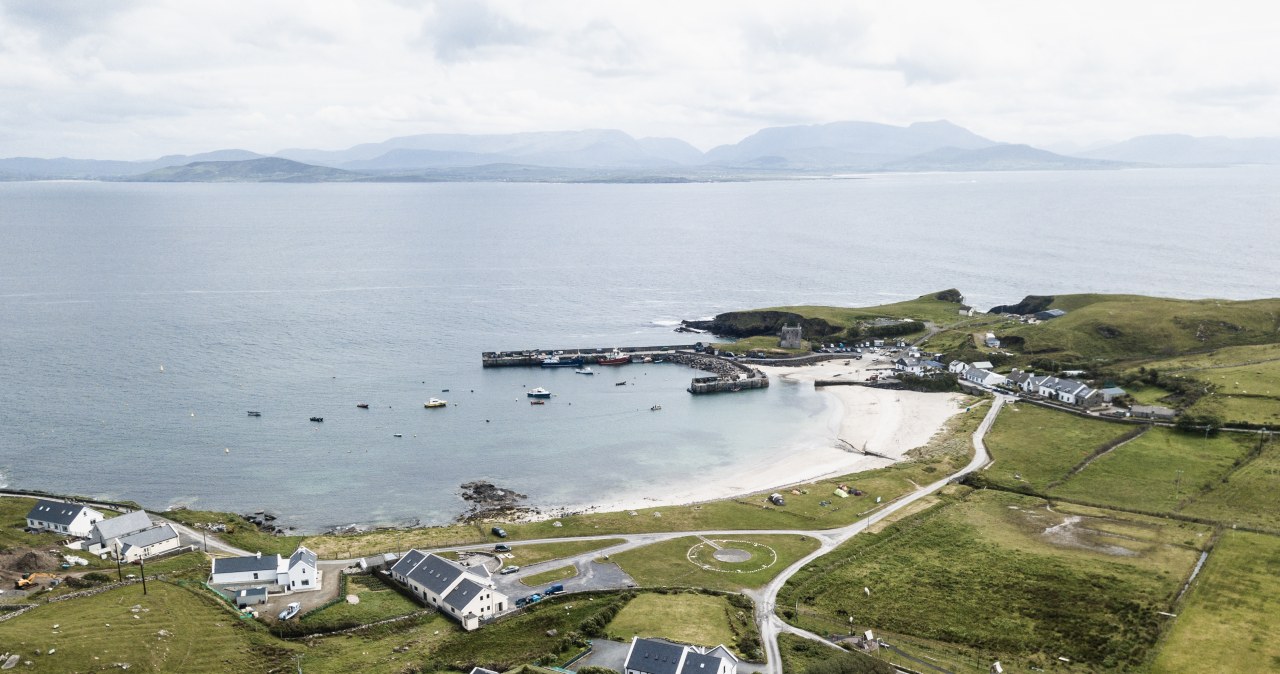 Chcesz mieszkać na wyspie? Ten kraj zapłaci ci nawet 355 tys. zł za przeprowadzkę