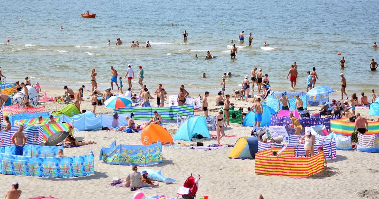 Polacy planują rekordowe wydatki na wakacje. Nowe dane zaskakują