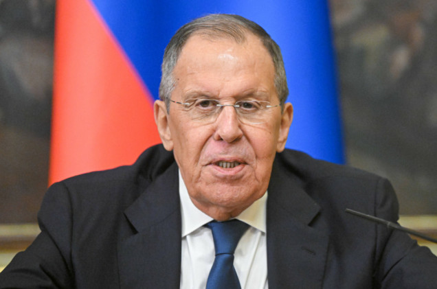 „Cały cywilizowany świat przeciwko nam”. Ławrow mówi o „boskim” Putinie