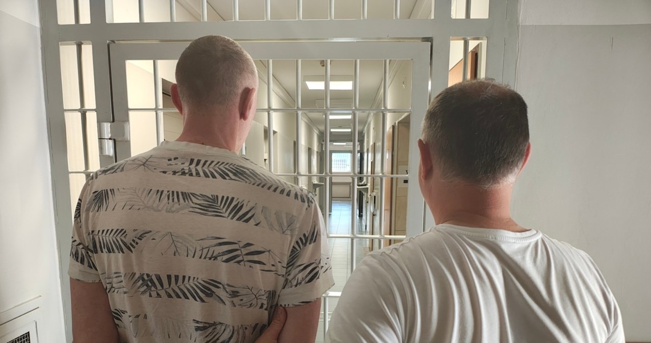 Groził kobiecie bronią, a wcześniej nękał. Były partner z zarzutami