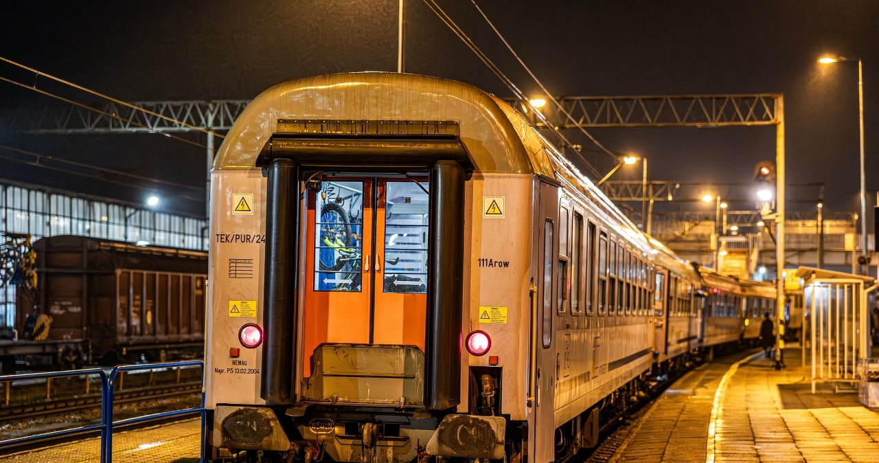 Specjalne pociągi po imprezie pod Spodkiem. Dodatkowe połączenia Kolei Śląskich