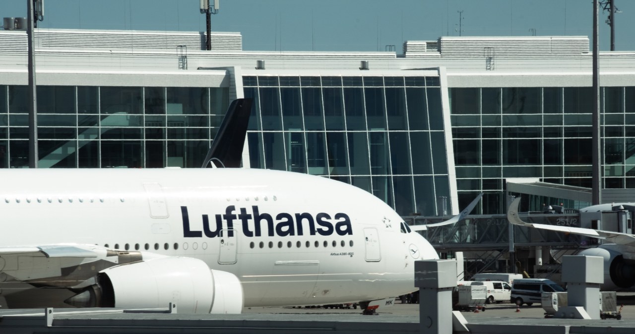Piloci Lufthansy mówią "dość". 300 odwołanych lotów i utrudnienia dla podróżnych