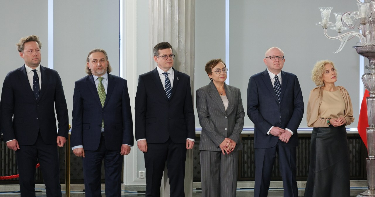 Chcą zacząć pracę w Trybunale Konstytucyjnym. Znamy strategię czwórki sędziów