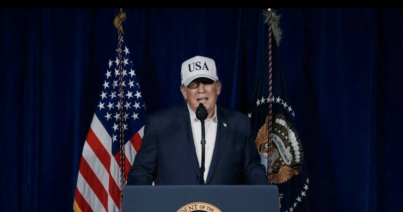 Trump ostrzega Iran ws. planowanego odwetu. Relacja na żywo