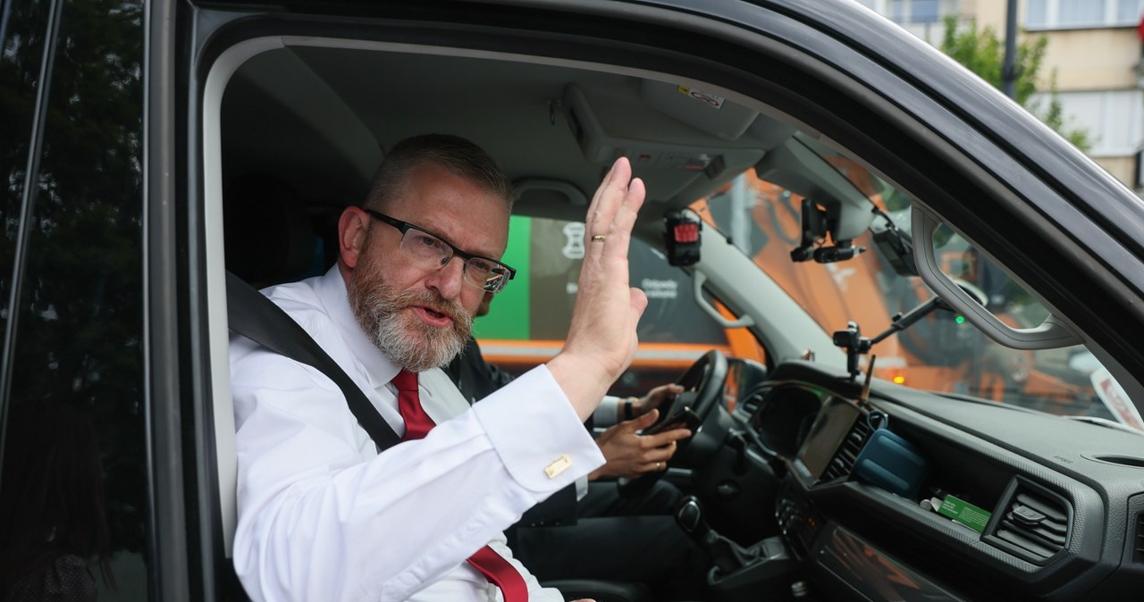 Grzegorz Braun w prokuraturze. Zakwestionował zarzuty