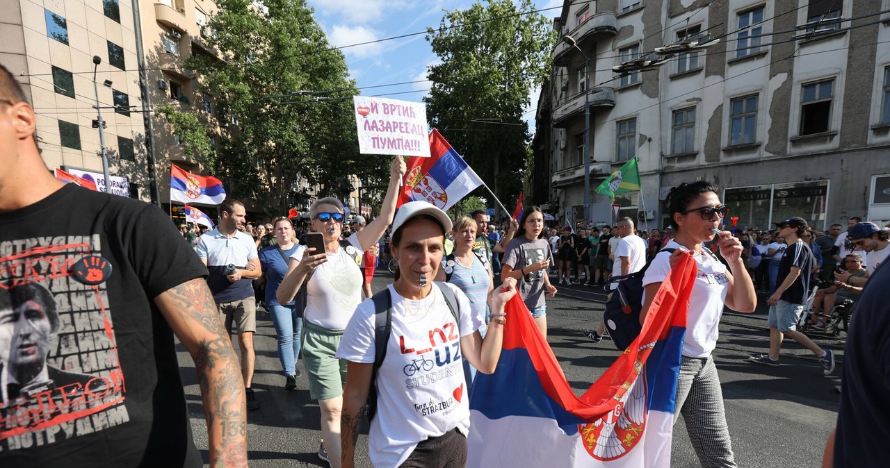 "Bunt młodzieży" w Serbii. Na protestach pojawiła się Greta Thunberg
