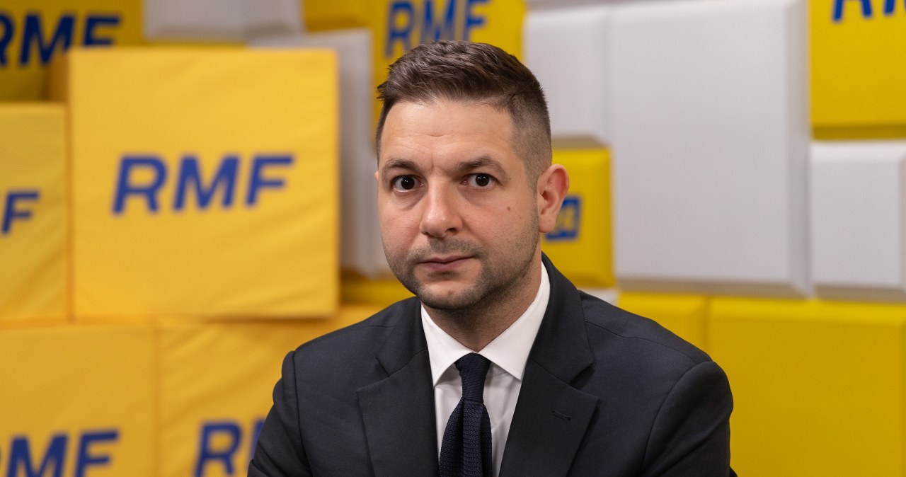 Co planuje PiS? "Powinniśmy wyjść z projektem nowej konstytucji"