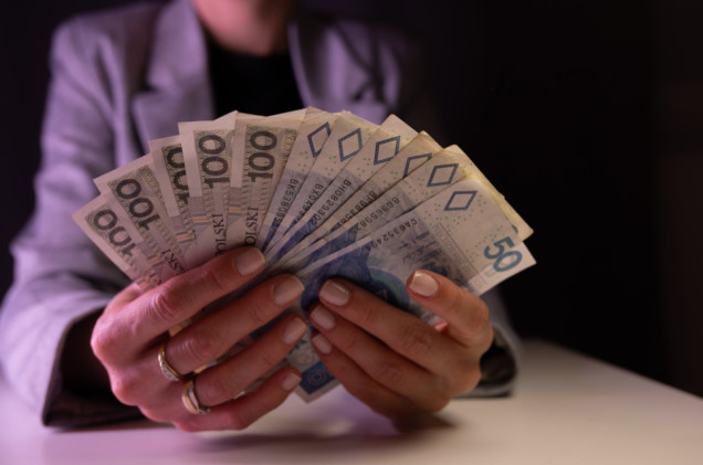 Coraz więcej Polaków tonie u wielu wierzycieli. Rekordzista ma ich 29