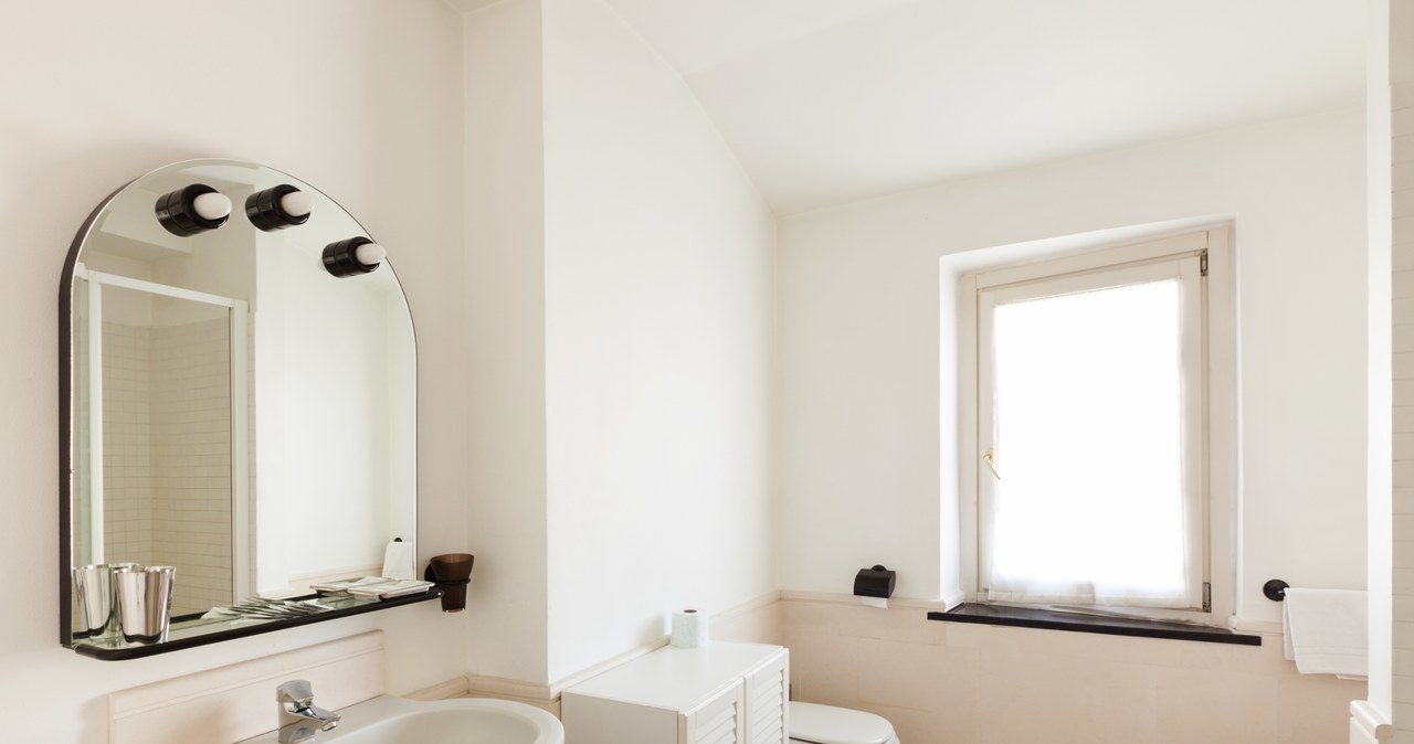 Otwierasz okno po prysznicu? To błąd