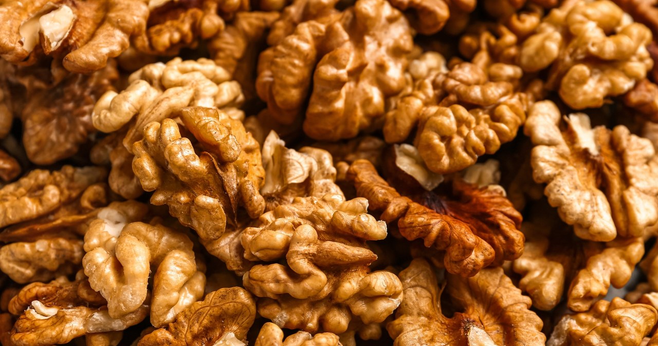 Ostrzeżenia GIS: Pestycyd w orzechach włoskich