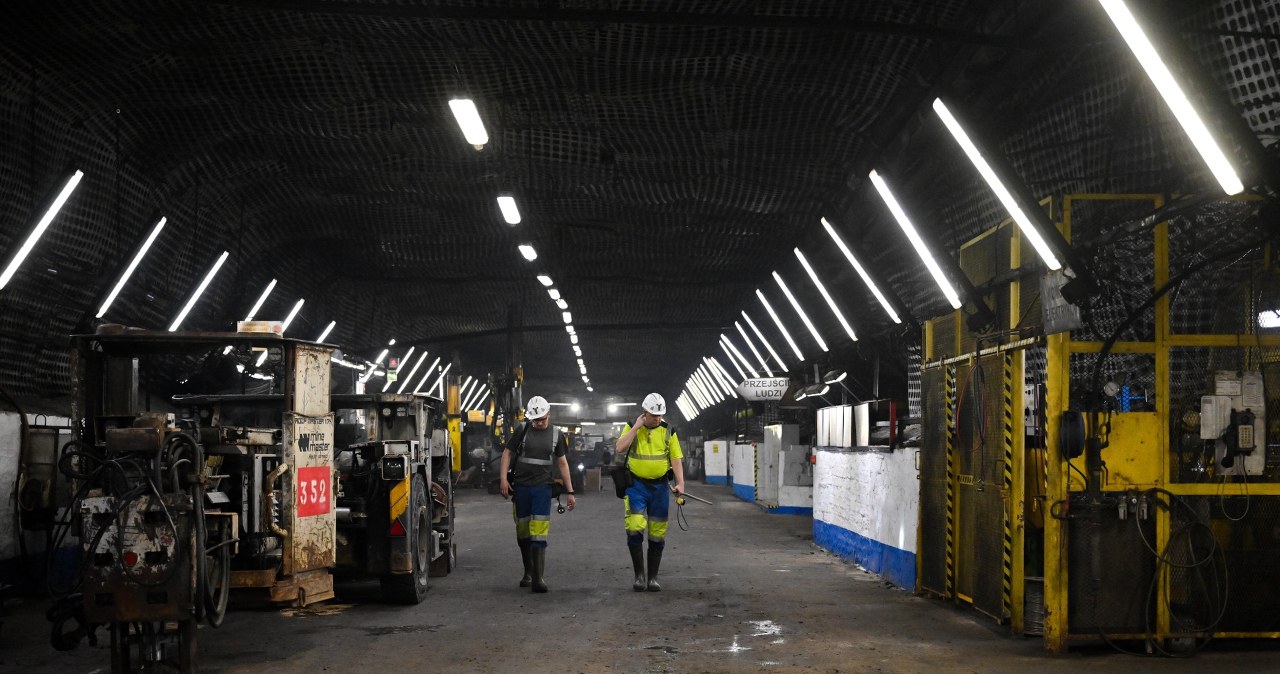 Akcja ratunkowa w kopalni na Dolnym Śląsku. Górnik uwięziony