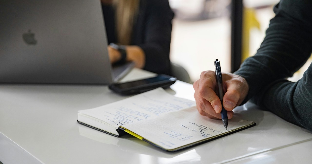 Jak największe firmy z Trójmiasta radzą sobie z przepisami RODO i przechowywania dokumentów?