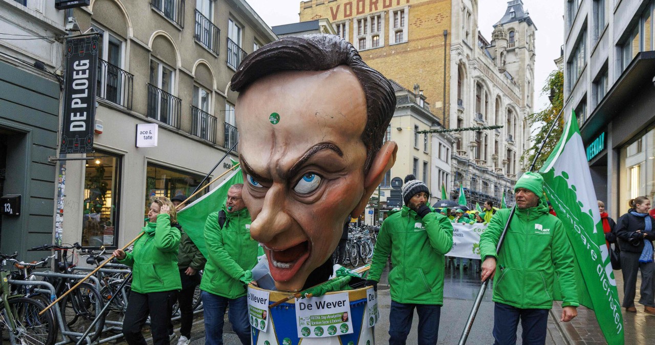 ​Belgia sparaliżowana, lotniska odwołują loty