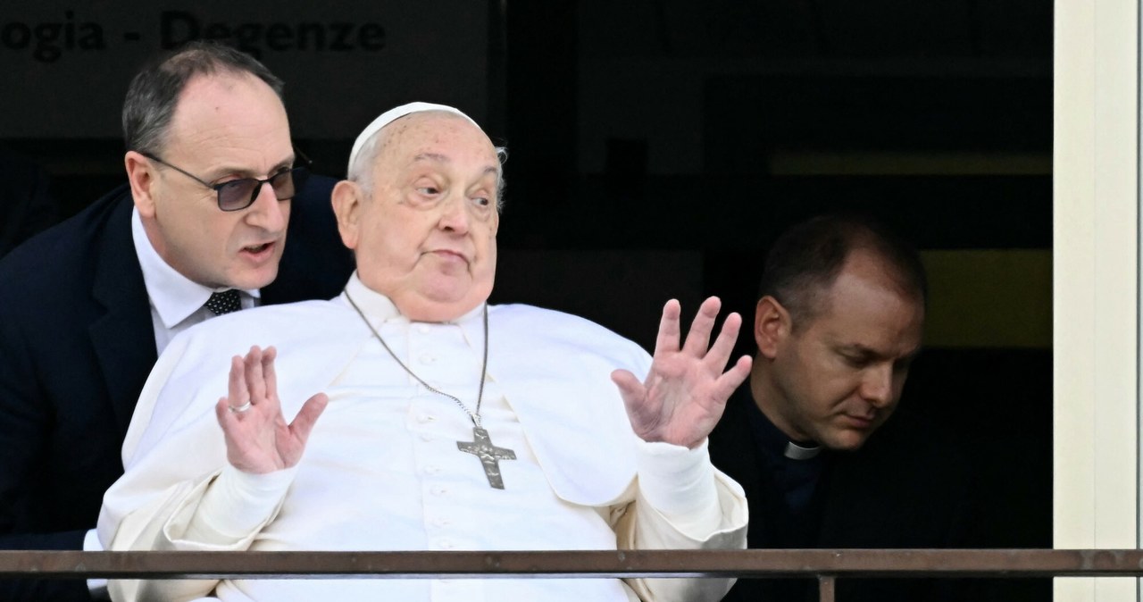 Noc, której papież mógł nie przeżyć. Wstrząsające wyznanie lekarza