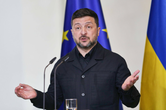 Zełenski bez kolejnego orderu? Czeski polityk chce naśladować Nawrockiego
