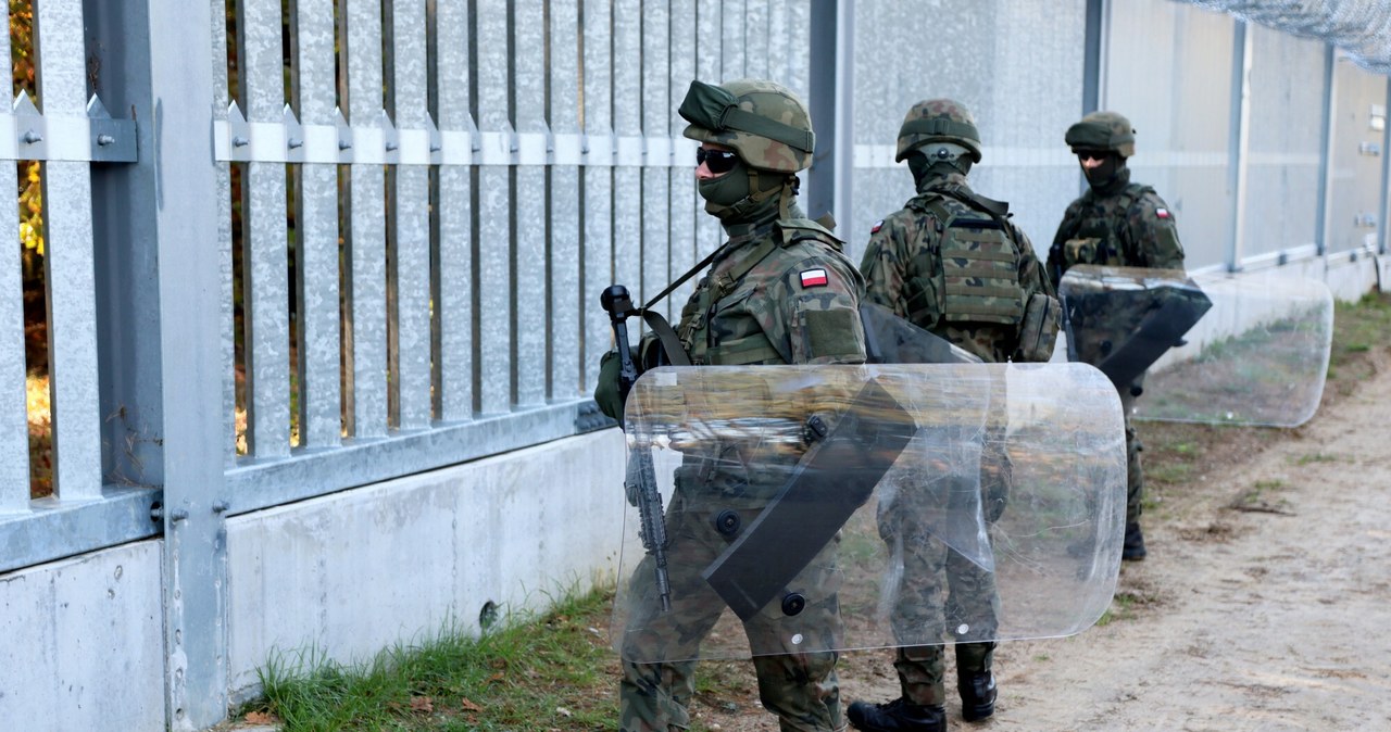 "Agresja narasta". Komunikat szefa MON ws. granicy wschodniej