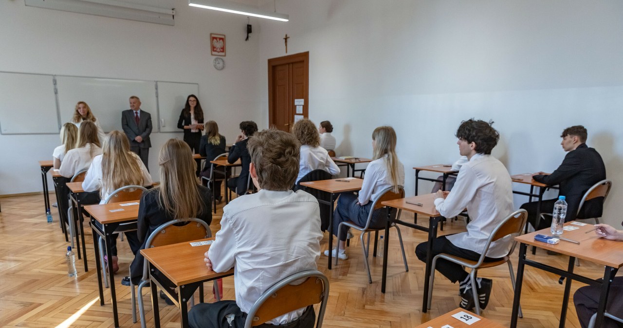 ​Tyle zarabia egzaminator maturalny. Znamy stawki za arkusze w 2026 roku