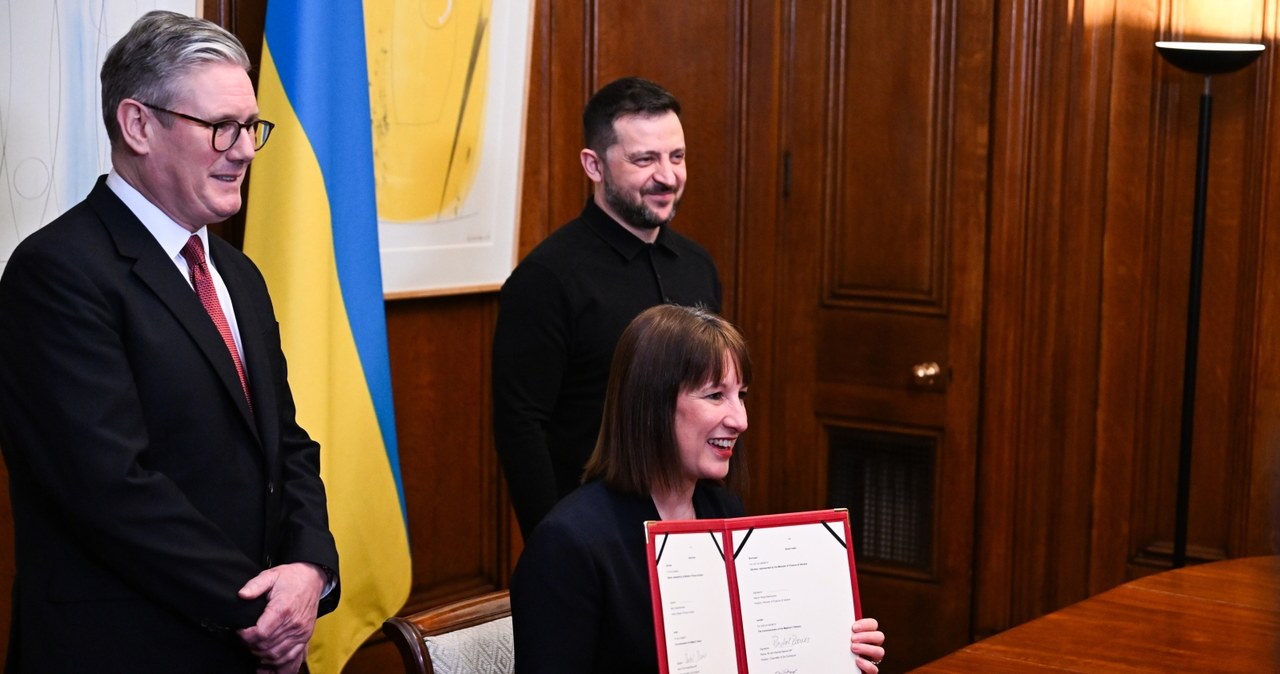 Starmer spotkał się z Zełenskim. Ukraina dostanie prawie 3 mld euro pożyczki